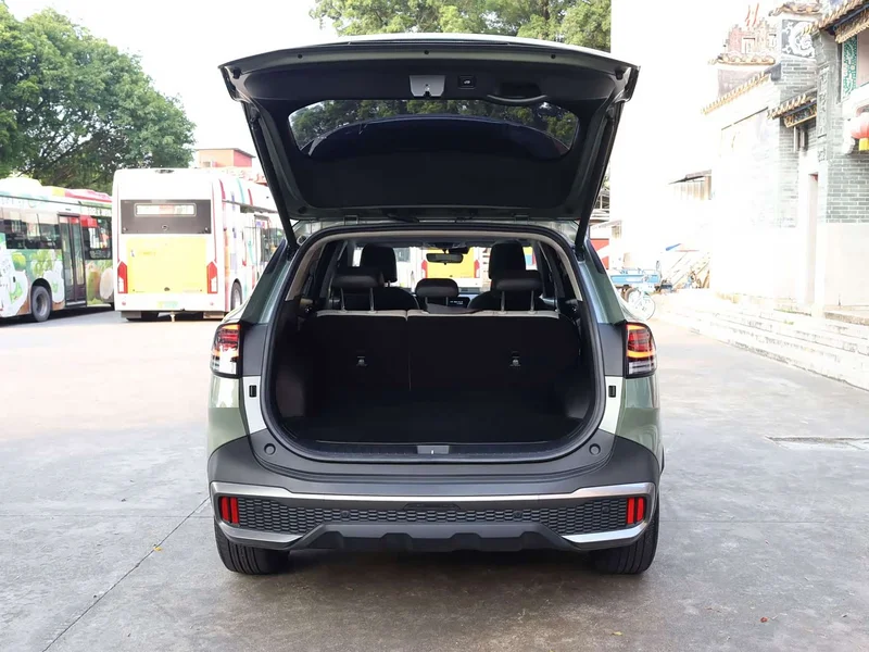 Kia Sportage — фото 14