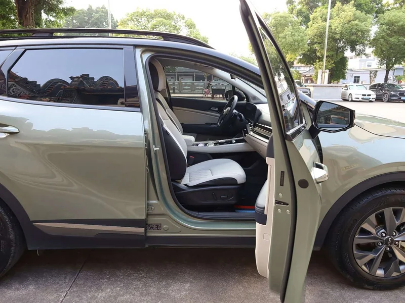 Kia Sportage — фото 17