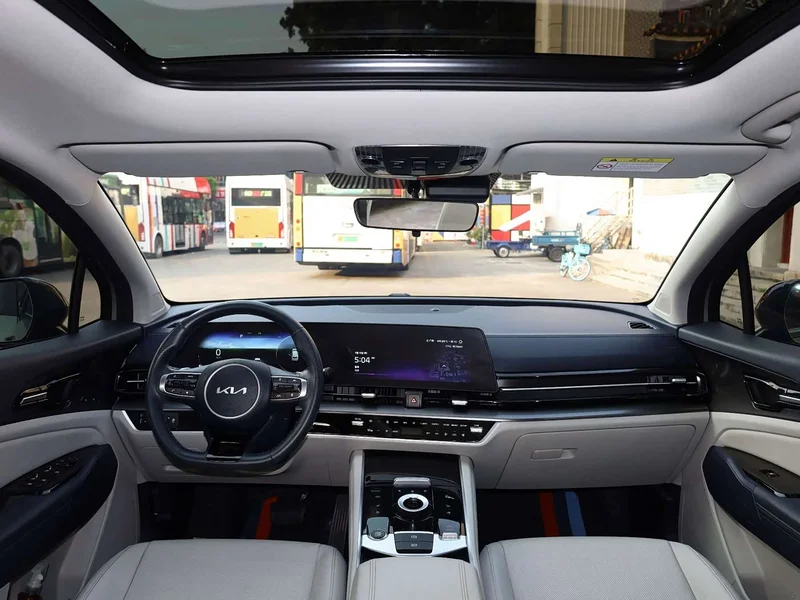 Kia Sportage — фото 5