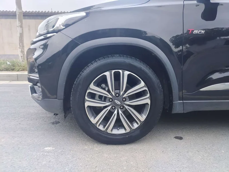 Chery Tiggo 8 — фото 19