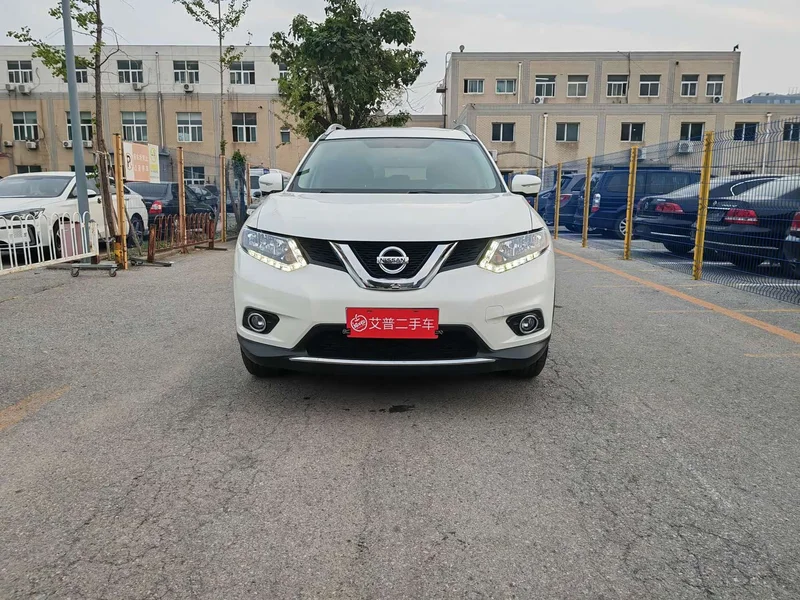 Nissan X-Trail — фото 2