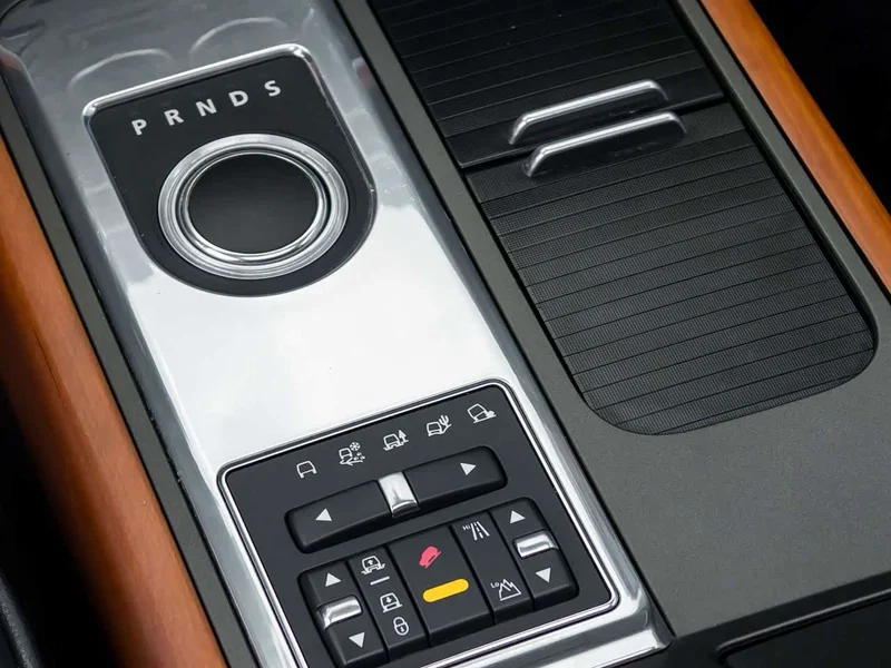 Land Rover Range Rover — фото 17