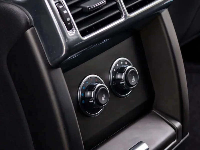 Land Rover Range Rover — фото 19