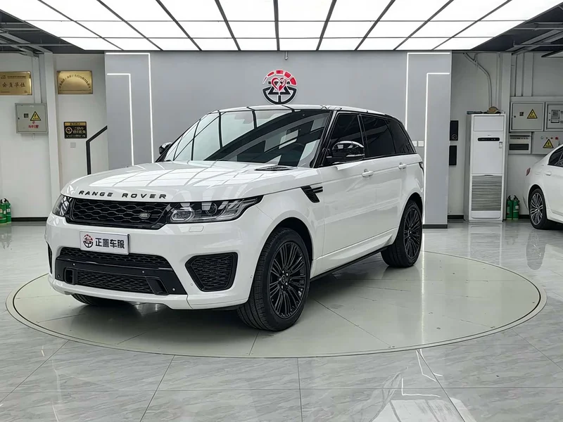 Land Rover Range Rover — фото 1
