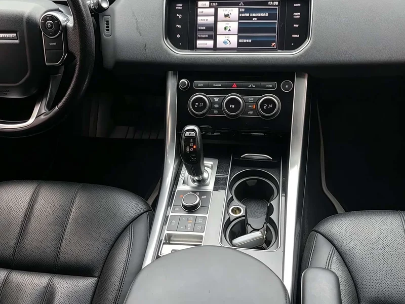 Land Rover Range Rover — фото 10