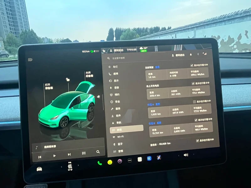 Tesla Model Y — фото 6