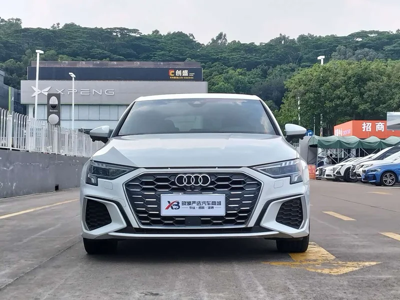 Audi A3 — фото 2