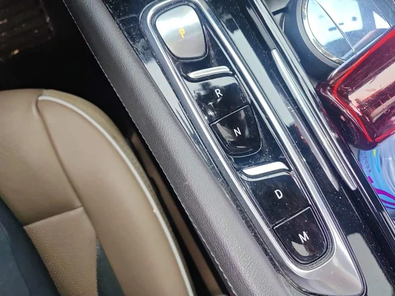 Buick Enclave — фото 10