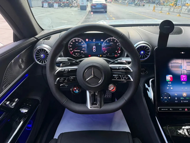 Mercedes-Benz AMG GT — фото 5