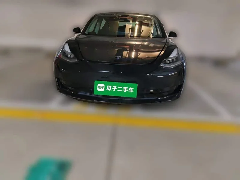 Tesla Model 3 — фото 2