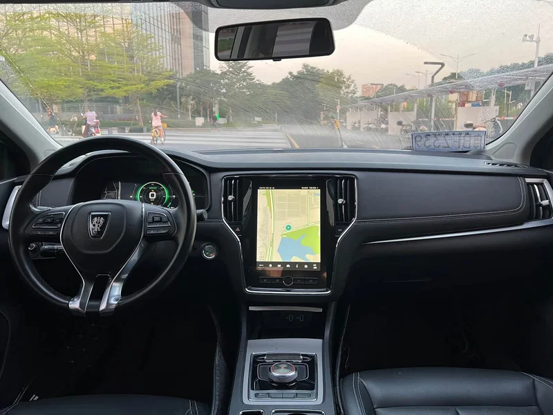 Roewe i6 New Energy — фото 7