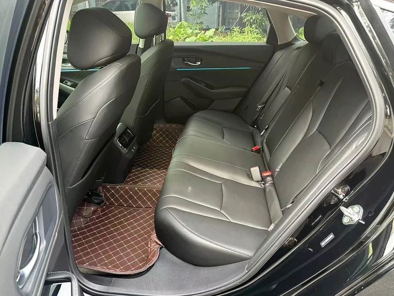 Honda Accord — фото 12