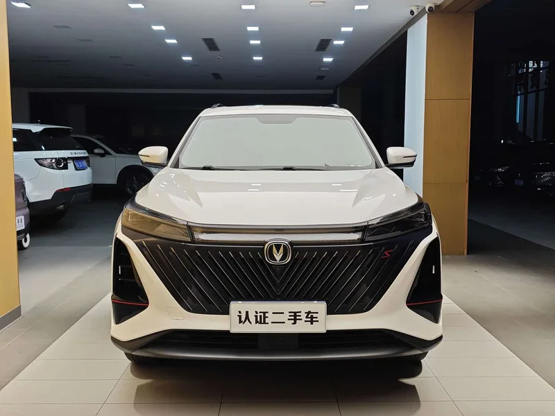 Changan CS75PLUS — фото 3