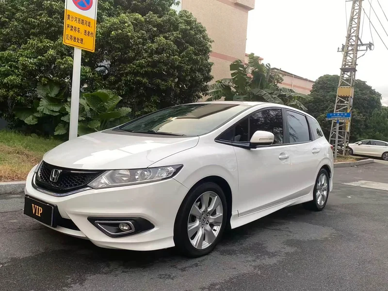 Honda Jade — фото 1