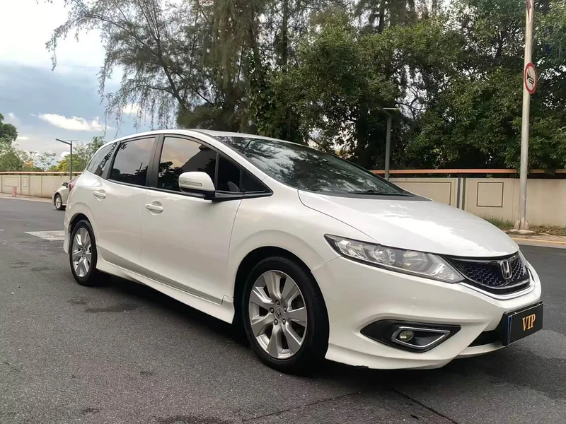 Honda Jade — фото 3
