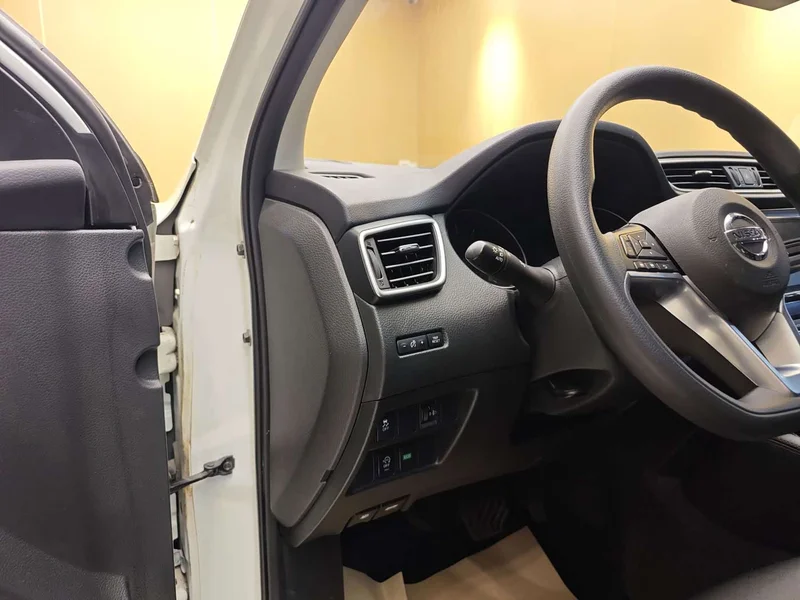 Nissan Qashqai — фото 11