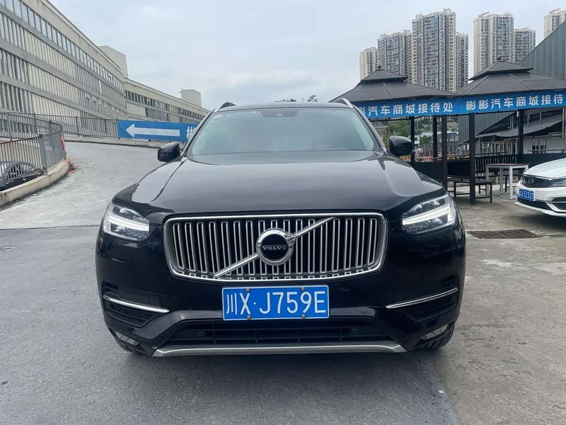 Volvo XC90 — фото 2
