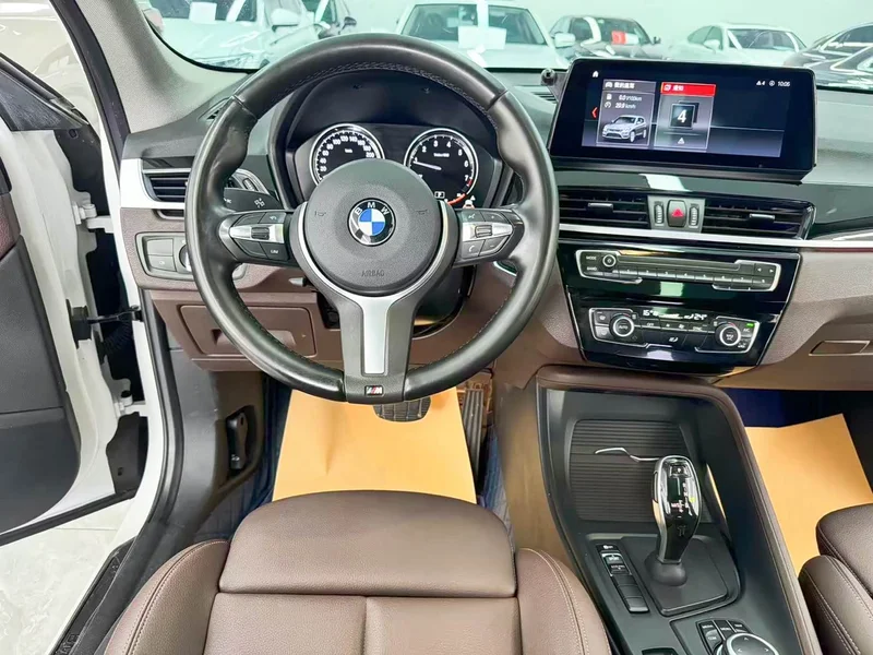 BMW X1 — фото 18