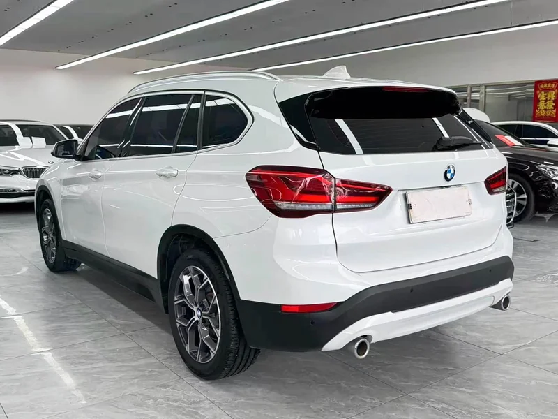 BMW X1 — фото 4
