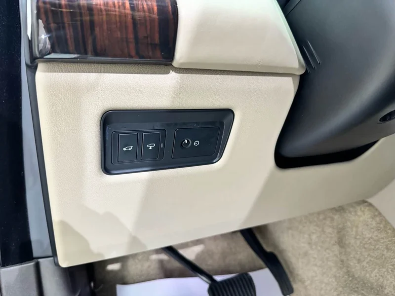 Land Rover Range Rover — фото 15