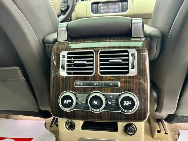Land Rover Range Rover — фото 19