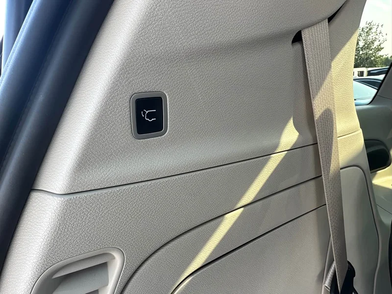 Jeep Grand Voyager — фото 21
