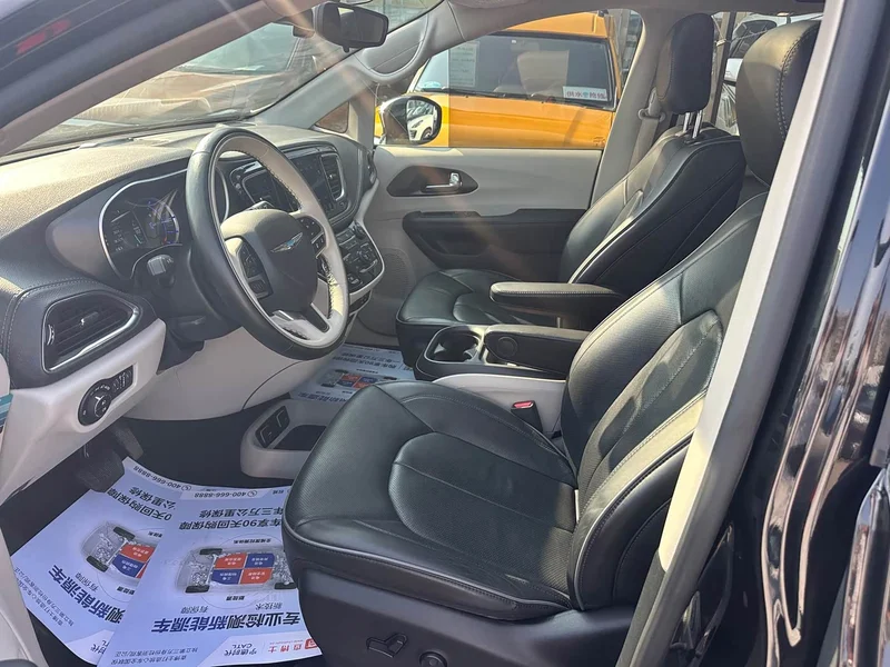 Jeep Grand Voyager — фото 10