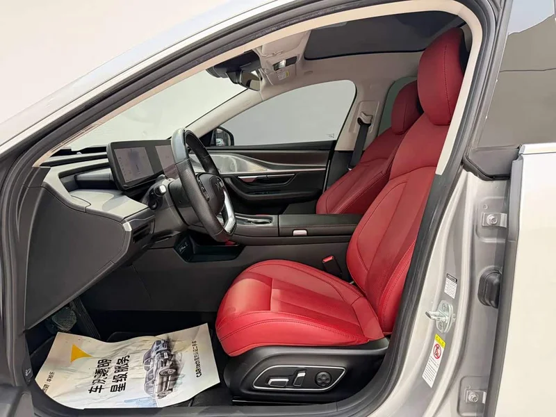XPeng P7 — фото 15