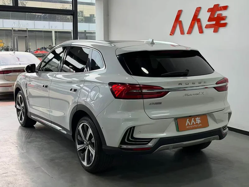 Roewe MARVEL X — фото 20