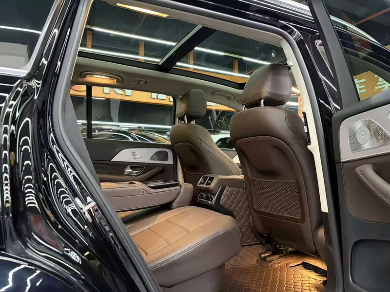 Mercedes-Benz GLS — фото 13