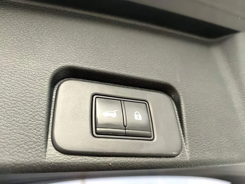 Nissan X-Trail — фото 17