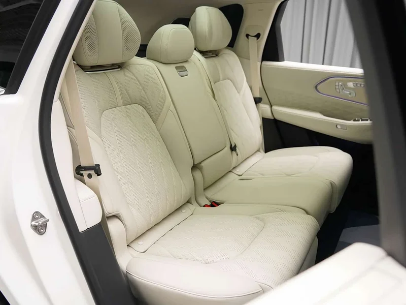 Zeekr Zeekr — фото 16