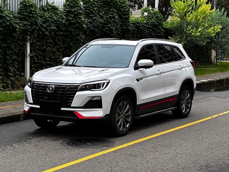 Changan CS75 — фото 1
