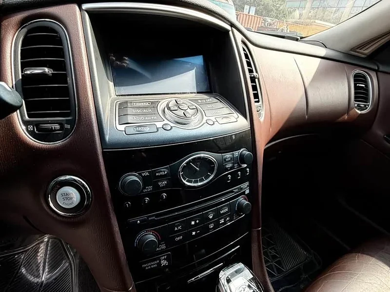 Infiniti QX50 (Imported) — фото 19