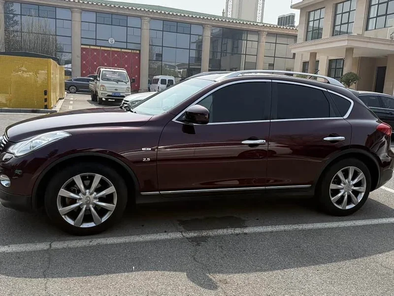 Infiniti QX50 (Imported) — фото 6