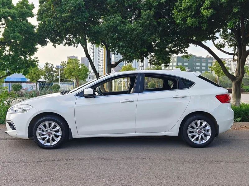 Hyundai i30 — фото 7