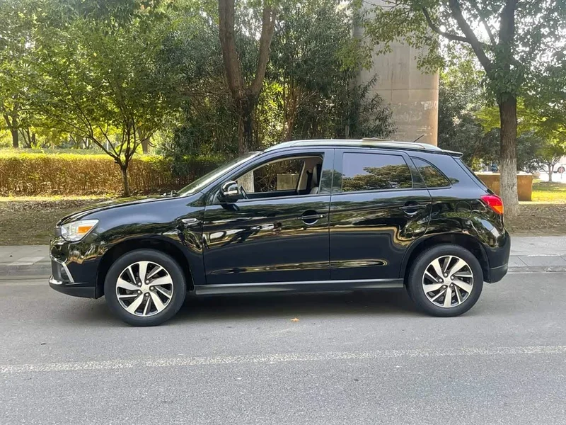 Mitsubishi ASX — фото 5