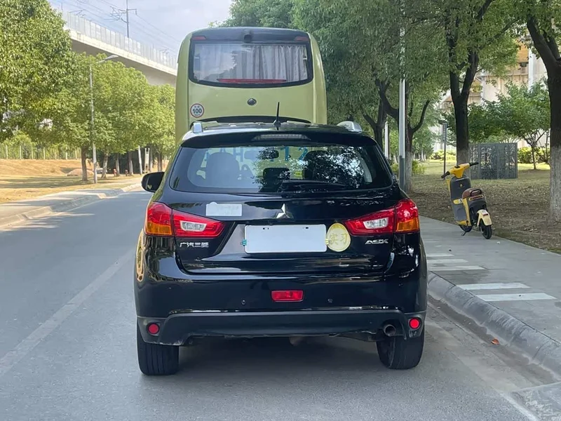 Mitsubishi ASX — фото 7