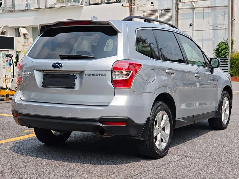 Subaru Forester — фото 5