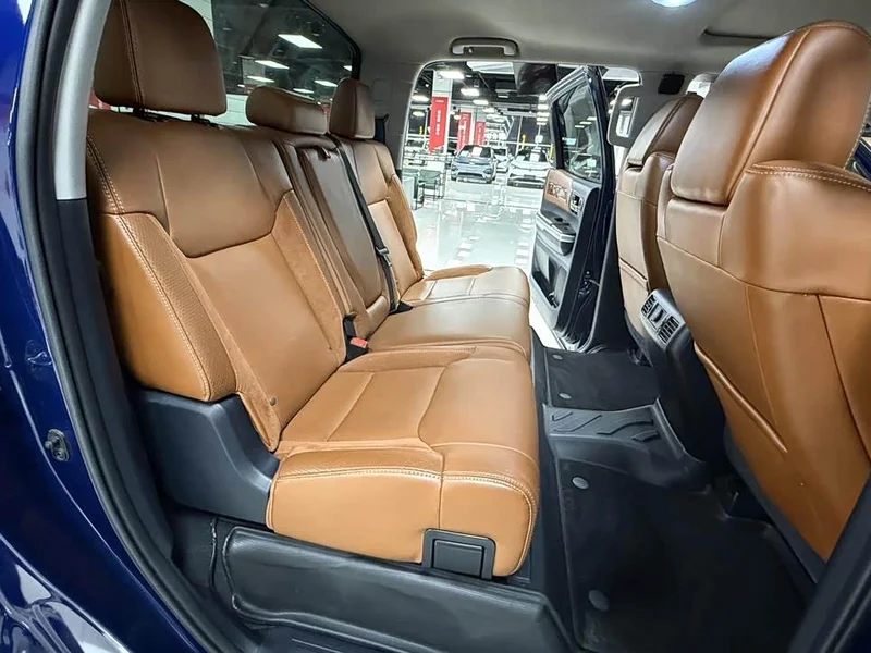Toyota Tundra — фото 22