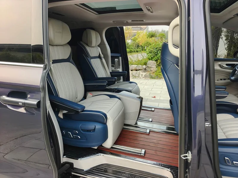 Roewe iMAX8 — фото 12
