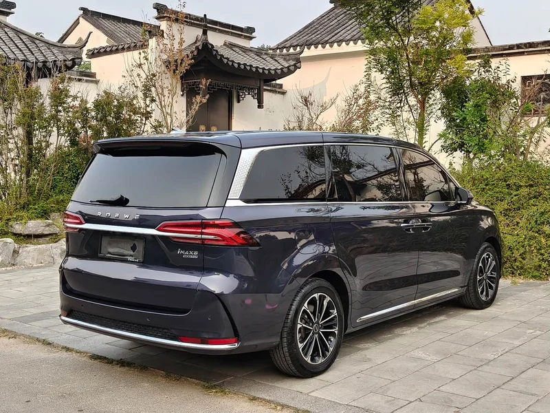 Roewe iMAX8 — фото 7