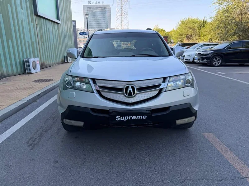 Acura MDX — фото 2