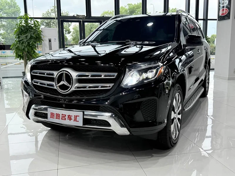 Mercedes-Benz GLS — фото 1