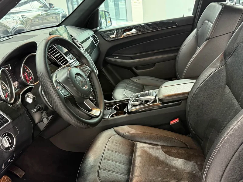 Mercedes-Benz GLS — фото 10