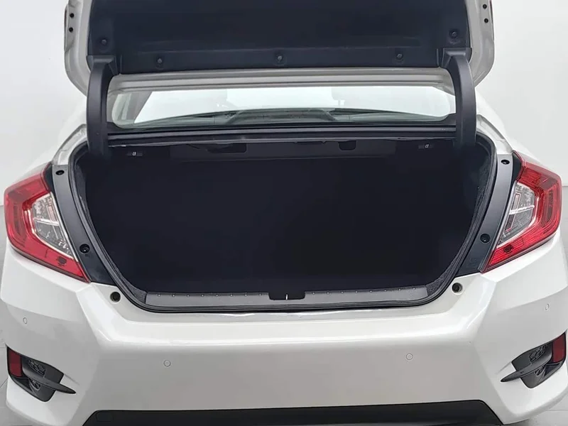 Honda Civic — фото 16