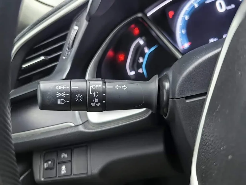 Honda Civic — фото 21