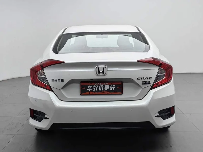 Honda Civic — фото 4