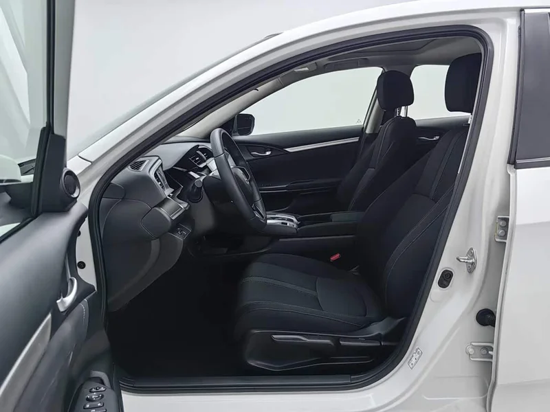 Honda Civic — фото 10