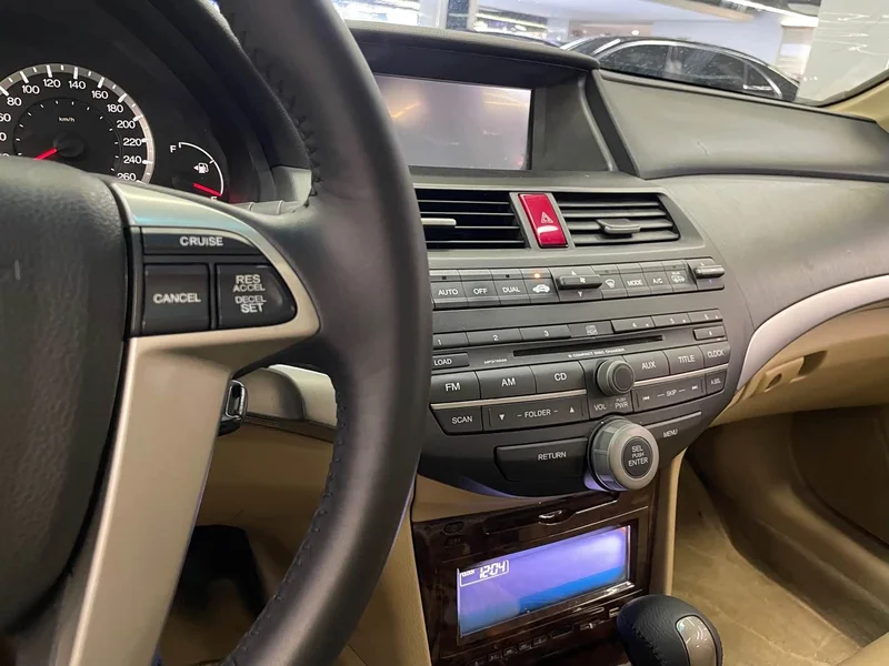 Honda Accord — фото 14